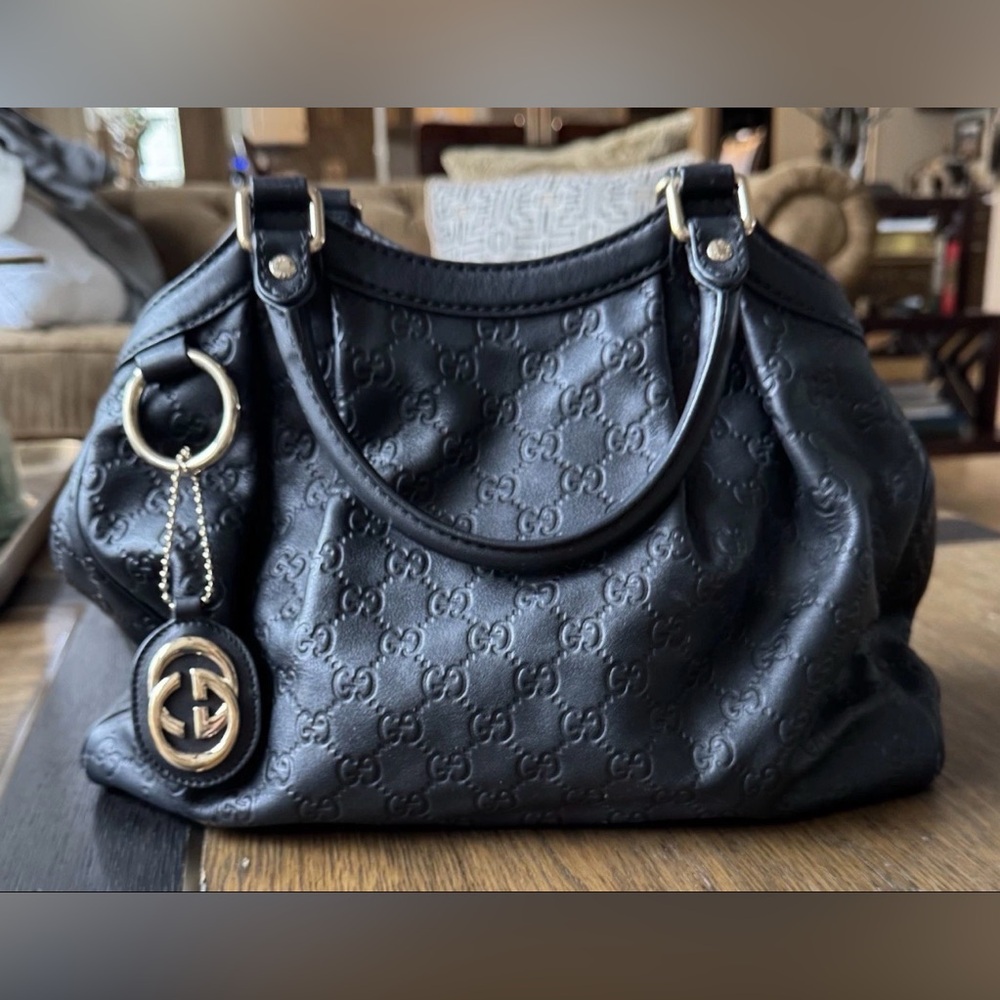 **SOLD** Gucci Guccissima Black Leather Sukey Handbag Medium ⭐️⭐️⭐️⭐️